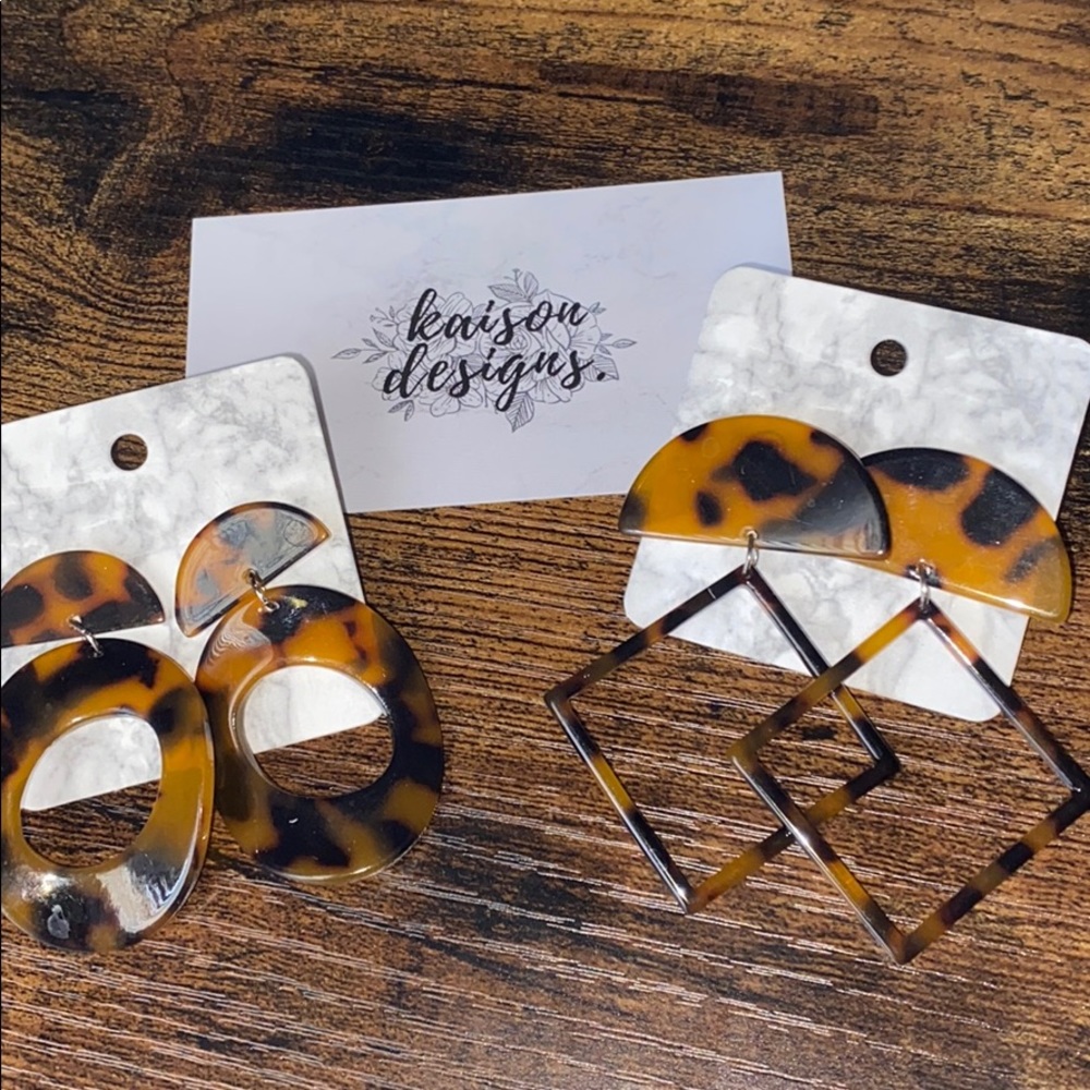 Duo of cheetah print dangles!